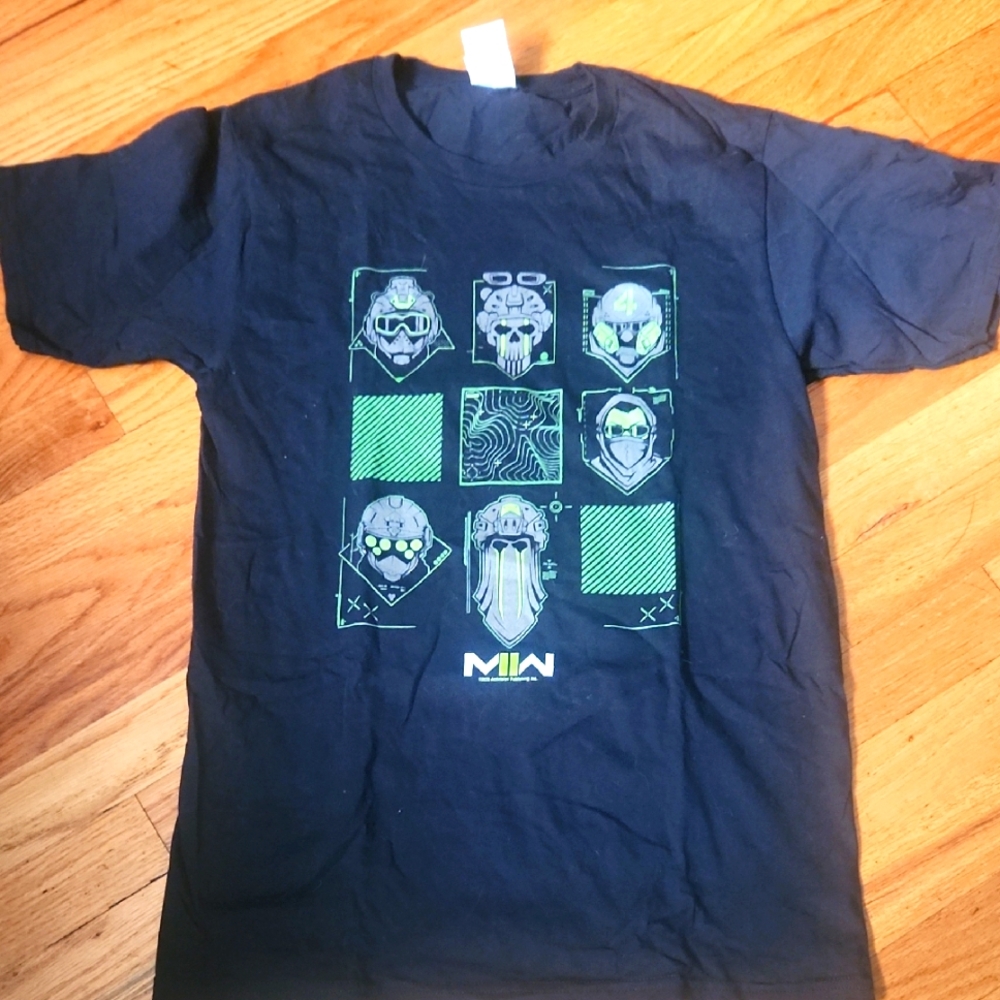 Men's S Call Of Duty Tee, EUC